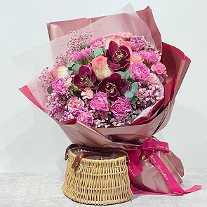 MD04 母親節艾莎玫瑰蕙蘭花束